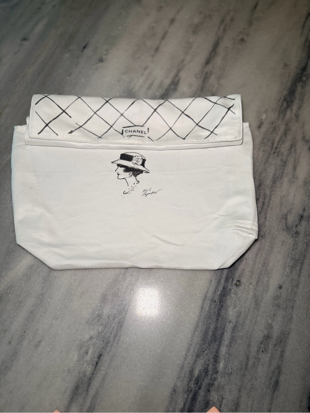 CHANEL White Canvas Cosmetic Pouch with Sketch Motif